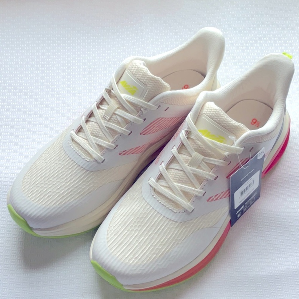 Avia AV Gel Trail Sneakers Size 9.5 NWT - Picture 2 of 8
